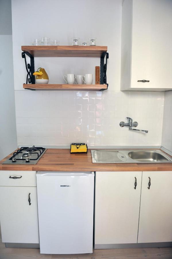 Studio Apartman Bandb Джяково Экстерьер фото