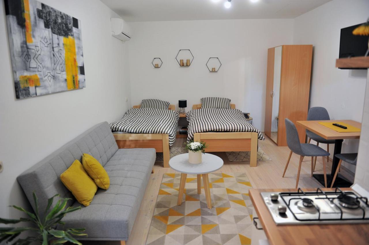 Studio Apartman Bandb Джяково Экстерьер фото